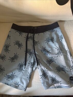 RVCA Light Blue Boardshorts with Navy Crab Print Sz 30 u